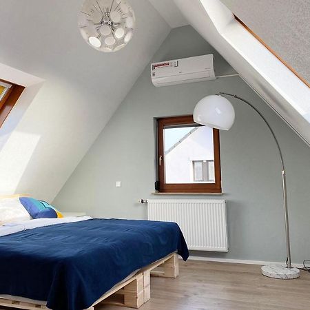 Gemuetliche 2 Zimmerwohnung Mit Tv Und Wlan Wendlingen am Neckar Εξωτερικό φωτογραφία